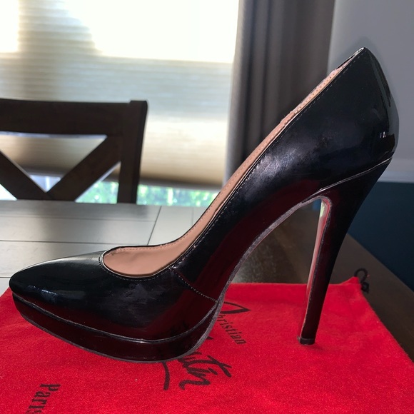 Christian Louboutin size 38 - Picture 1 of 5